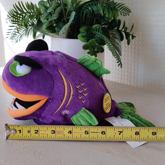 Halloween Decor Animated Piranha Home Accent - Picture 9 of 10